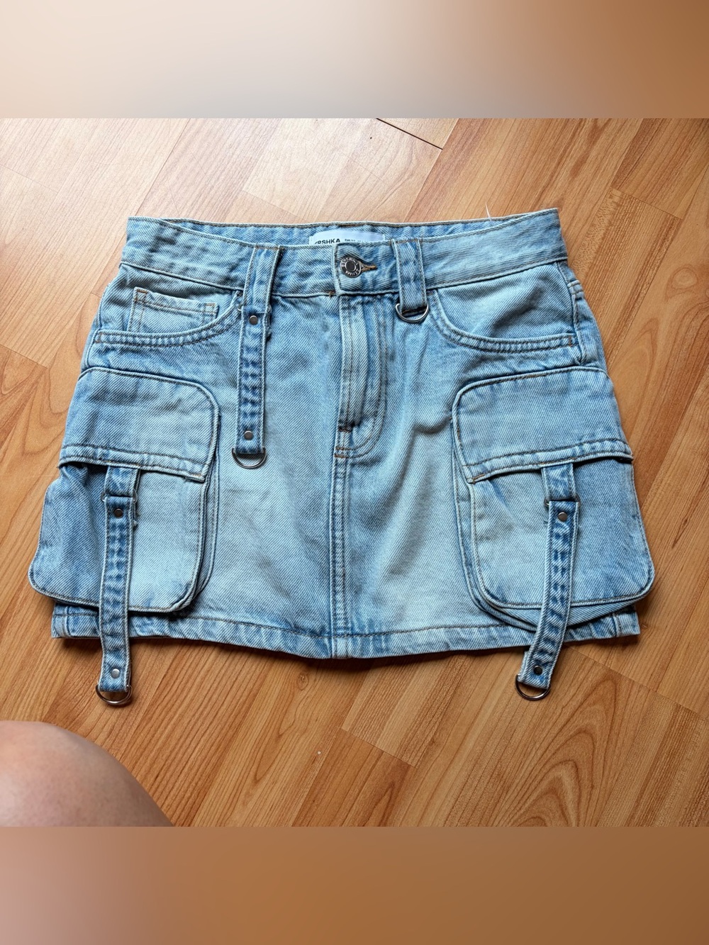 Bershka cargo skirt 🩵